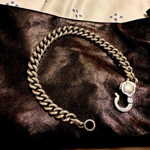 Good Art Hlwd Curb Bracelet - Sterling Silver Length: 18cm